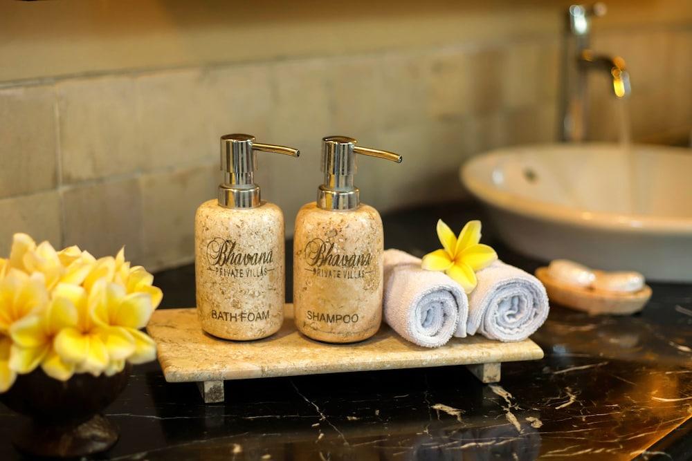 Bhavana Private Villas Seminyak  Bagian luar foto
