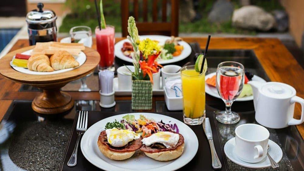 Bhavana Private Villas Seminyak  Bagian luar foto