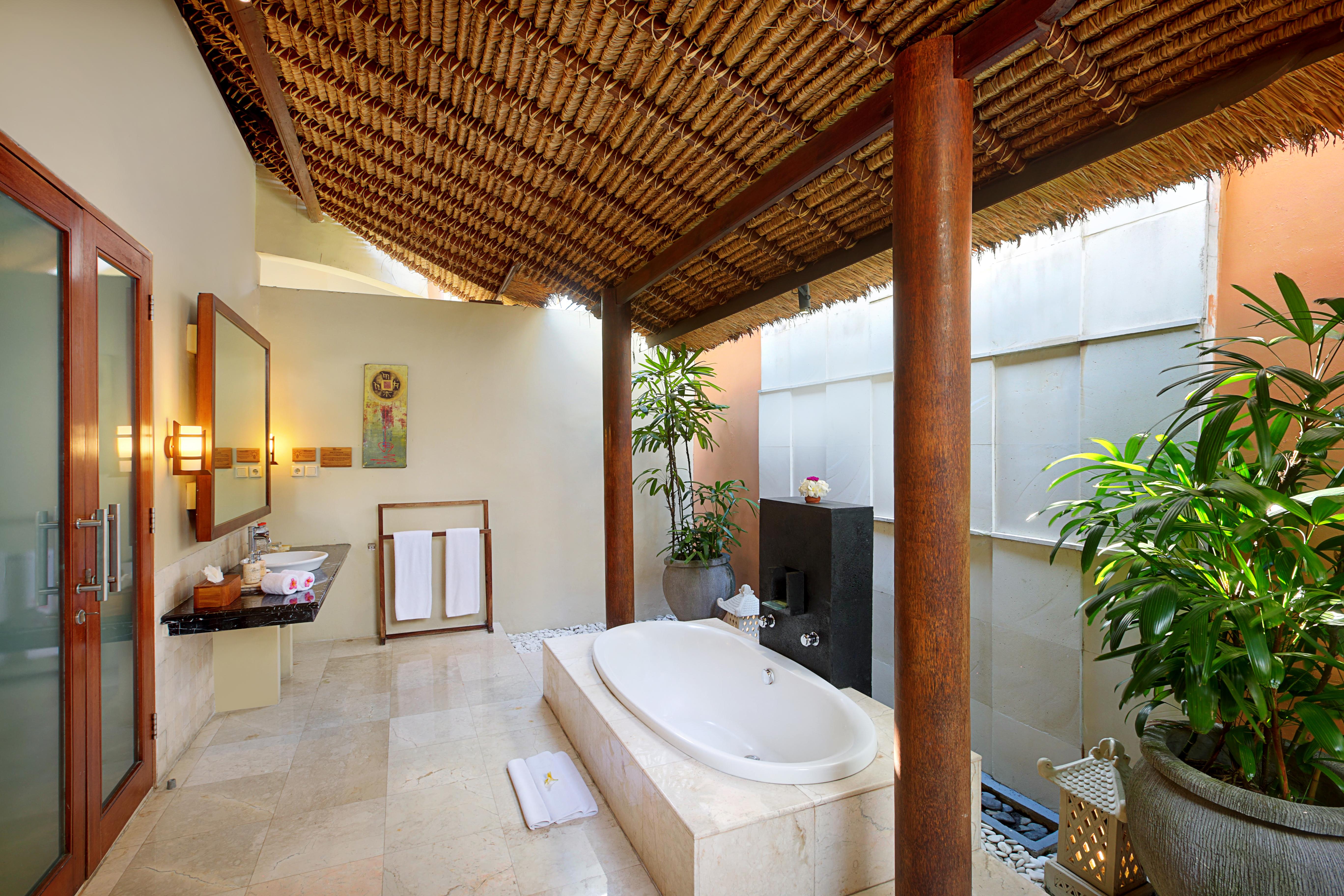 Bhavana Private Villas Seminyak  Bagian luar foto